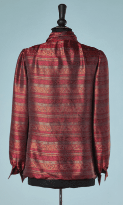 B2274-Chemisier-couture-en-soie-Jacquard-Chanel-T38-01