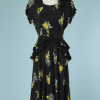 B2330-Robe-1940-en-crêpe-marine-imprimé-de-fleurs-jaune-T38-01
