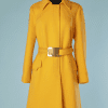 B2396-Manteau-1970-en-lainage-jaune-surpiqures-T42-01