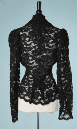 B2407-Veste-en-dentelle-noir-brodée-perles-et-paillettes-T36-01