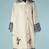 B2485-Tailleur-robe-et-manteau-1930-en-soie-ivoire-broderies-chinoise-T4446-01