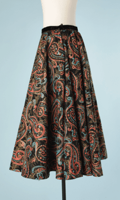 B2494-Jupe-circle-1950-noir-imprimé-cachemire-rose-bleu-or-T340-01