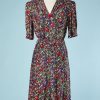 B2831-Robe-1930-en-jersey-imprimé-feuilles-rouges-verts-bleues-T42-44-01