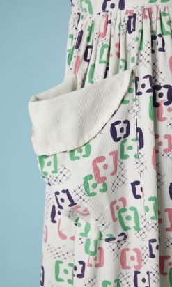 B2837-Robe-1950-en-piqué-de-coton-blanc-imprimé-carrés-T3840-01