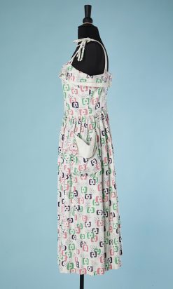 B2837-Robe-1950-en-piqué-de-coton-blanc-imprimé-carrés-T3840-01