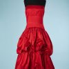 B2977-Robe-bustier-en-satin-rouge-avec-boléro-T340-06