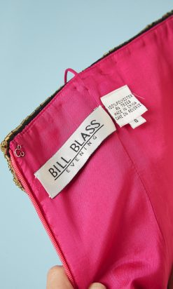 B2808-Robe-du-soir-Bill-Blass-en-satin-rose-et-noir-et-strass-T3840-01