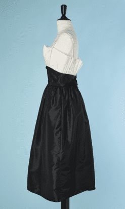 B3211-Robe-cocktail-en-faille-noir-et-blanche-Victor-Costa-T40
