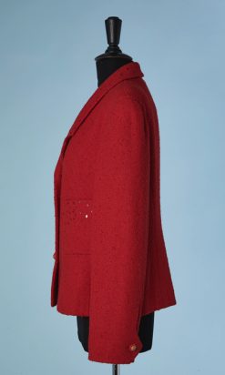 B3252-Veste-Chanel-en-tweed-rouge-fils-lurex-et-paillettes-t42-001