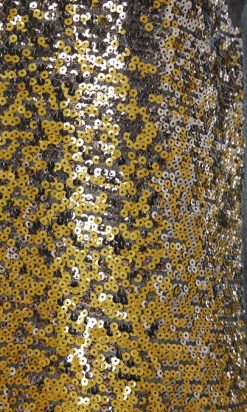B3256-Robe-Louis-Vuitton-en-laine-grise-brodee-de-paillettes-et-volants-en-satin-t40-42-001