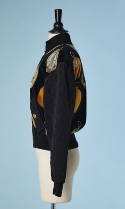 B3260-Blouson-en-velours-imprime-de-montres-gousset-Escada-t40-001