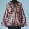 B3268-Gilet-Chanel-en-laine-jacquard-et-strass-t36-38-001