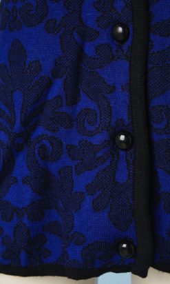 B3439-Gilet-bleu-et-noir-Yves-Saint-Laurent-001