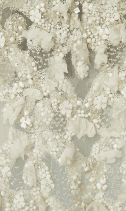 B4358-Robe-en-soie-et-coton-blanc-dentelle-broderies-Elie-Saab-T42-002
