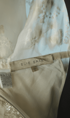 B4358-Robe-en-soie-et-coton-blanc-dentelle-broderies-Elie-Saab-T42-002
