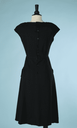 B4424-Robe-1950-en-lin-noir-gros-noeuds-poches-Nina-Ricci-T38-001