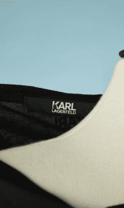 B4286-T-shirt-en-viscose-noir-brodee-de-paillettes-Karl-Lagerfeld-T40-001