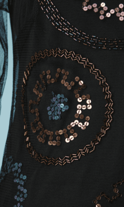 B4473-Robe-en-tulle-noir-brodee-de-perles-et-paillettes-Gianfranco-Ferre-T40-001