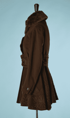 B4578-Veste-1910-en-lainage-marron-brodee-T38-001