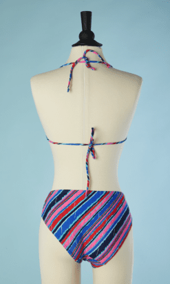 B4618-Maillot-de-bain-1-piece-dos-nu-raye-rose-rouge-bleu-marine-T34-001