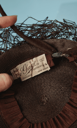 B4747-Bibi-1940-marron-fleurs-roses-violette-01