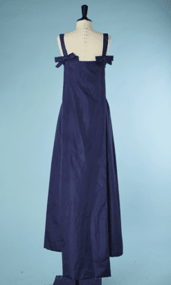 B4862-Robe-longue-1958-taffetas-bleu-nuit-att-a-Dior-T38-01