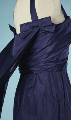 B4862-Robe-longue-1958-taffetas-bleu-nuit-att-a-Dior-T38-01