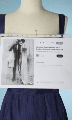 B4862-Robe-longue-1958-taffetas-bleu-nuit-att-a-Dior-T38-01