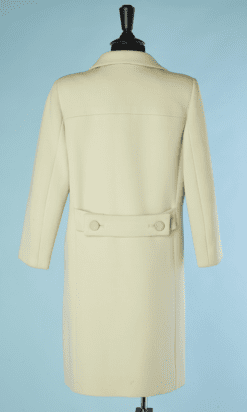 B4869-Manteau-couture-Yves-Saint-Laurent-1964-en-lainage-mastic-T38-01