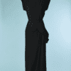 B4932-Robe-longue-1940-en-crepe-noir-hanches-drapees-boutons-col-T36-01