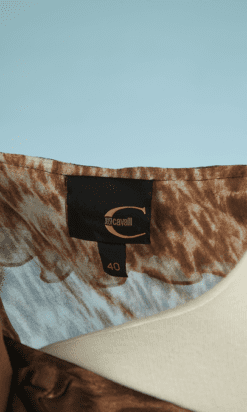 B5037-Chemiser-en-polyester-marron-imprime-animal-Just-Cavalli-T38-01