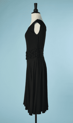 B5181-Robe-Yves-Saint-Laurent-jersey-viscose-noir-froufrous-et-lanieres-taille-t38-001