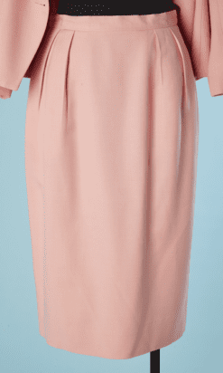 B5187-Tailleur-Christian-dior-the-suit-petites-en-lin-et-coton-rose-t38-001