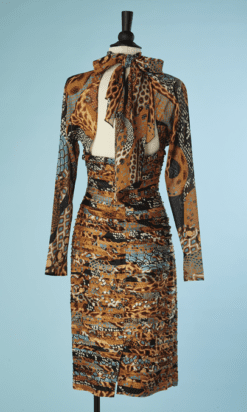B5196-Robe-Versace-en-soie-imprimee-bandes-decoupees-cousues-t38-001