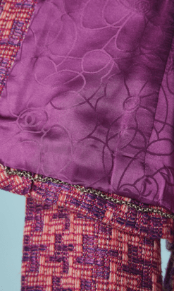B5197-Tailleur-chanel-en-tweed-rose-et-violet-t40-001