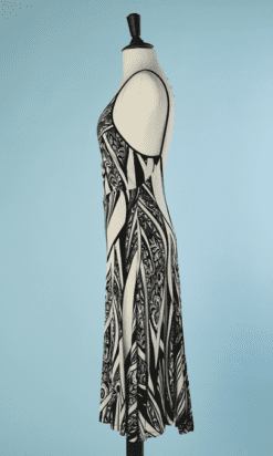 B5233-Robe-Roberto-Cavalli-en-viscose-noir-et-blanc-t38-001