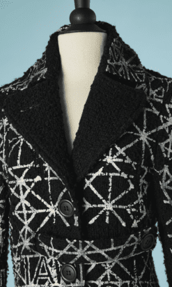 B5236-Veste-Christian-Lacroix-en-laine-bouclette-noire-et-croisillons-blancs-t40-001