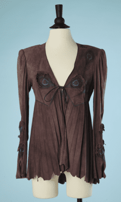 B5501-Veste-Roberto-Cavalli-en-daim-marron-et-plumes-de-paons-t36-001