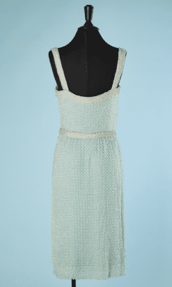 B5663-Robe-1960-de-cocktail-bleu-ciel-perles-en-crystal-t38-001