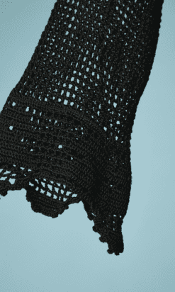 B5743-Manteau-1930-crochete-noir-avec-franges-T3840-01