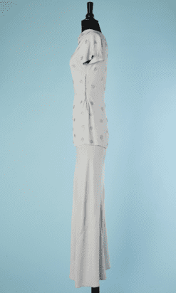 B5831-Robe-longue-du-soir-en-crepe-bleu-ciel-grise-incruste-de-strass-T3436-01