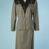 B5537-Tailleur-1940-en-lainage-gris-et-noir-cloute-argent-t40-002