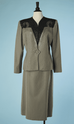 B5537-Tailleur-1940-en-lainage-gris-et-noir-cloute-argent-t40-002