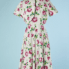 B5549-Robe-et-bolero-1950-en-pique-de-coton-blanc-imprime-de-fleurs-roses-t38-002