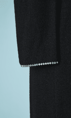 B5584-Robe-de-cocktail-Jean-Ingram-en-lainage-noir-decollete-dos-large-noeud-en-perles-t38-001