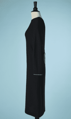 B5584-Robe-de-cocktail-Jean-Ingram-en-lainage-noir-decollete-dos-large-noeud-en-perles-t38-001