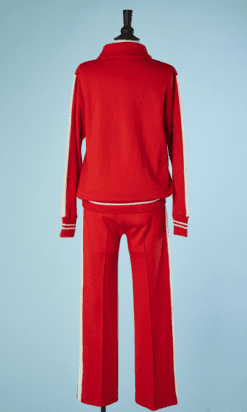 B5588-Jogging-en-lainage-rouge-et-bandfes-blanches-t38-001