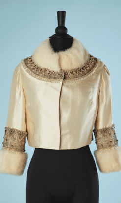 Veste manteau collier Louis Vuitton monogramme soie noire CAPE, VISON,  taille 36