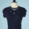 B5617-Pull-1940-50-en-maille-marine-manches-courtes-encolure-brode-de-perles-t34-36-001