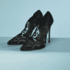 B6110-Paire-descarpins-Rene-Caovilla-noir-ajoures-et-strasses-t39-001